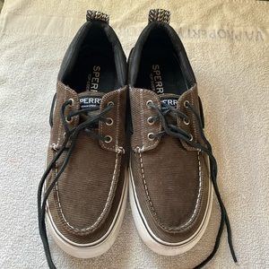Mens Sperry topsiders, size 10.5
